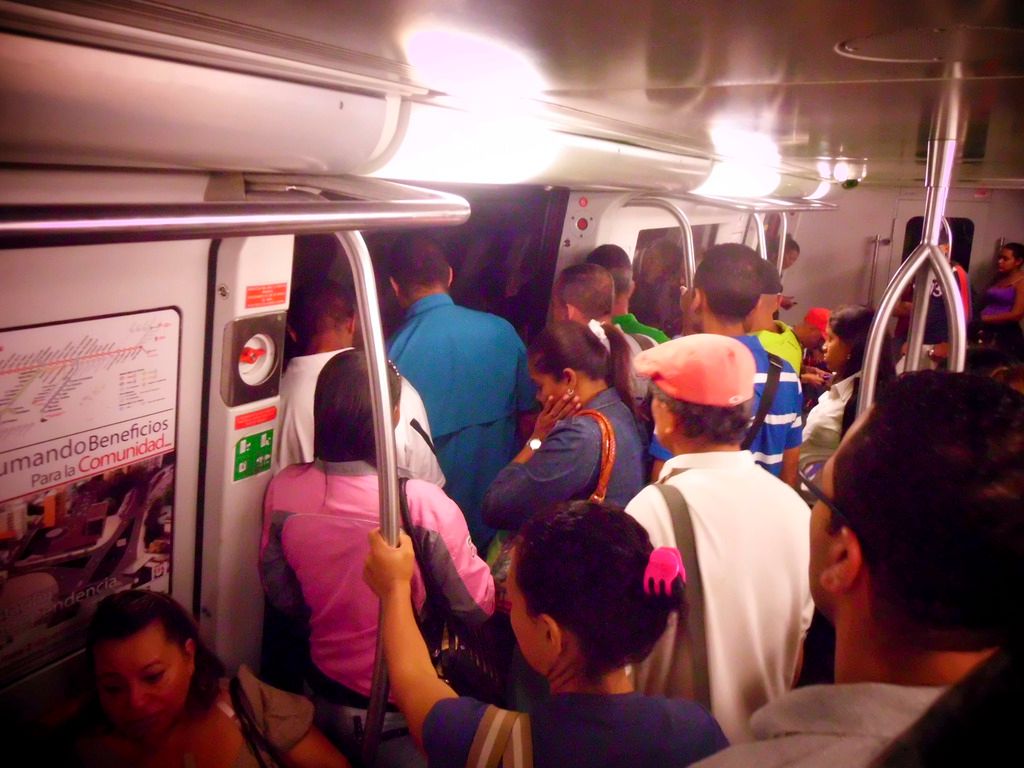 photo FALLA DEL METRO-CHACAO -CHACAITO 620160727 JACOB ATIRCOPY OSORIO 0022_zpshgnh4xw8.jpg