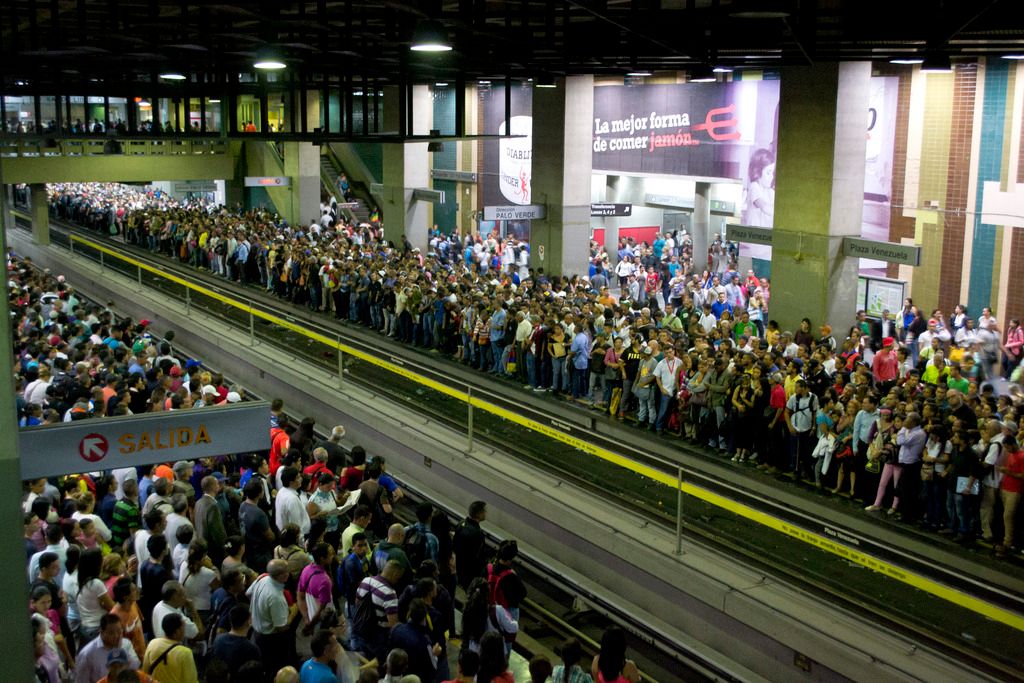 photo FALLA DEL METRO-CHACAO -CHACAITO20150726 JACOB ATIRCOPY OSORIO 0063_zpsl7zsdxkz.jpg