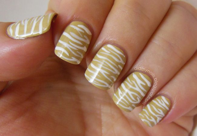 Kalahari Zebra Stripe Nail Art