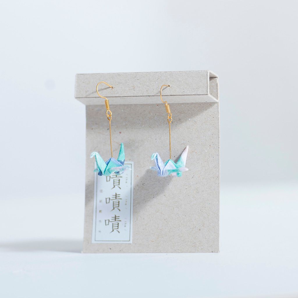 \Crane Crane/ Origami Earrings_Watercolor Pastel - Earrings & Clip-ons - Other Materials Pink