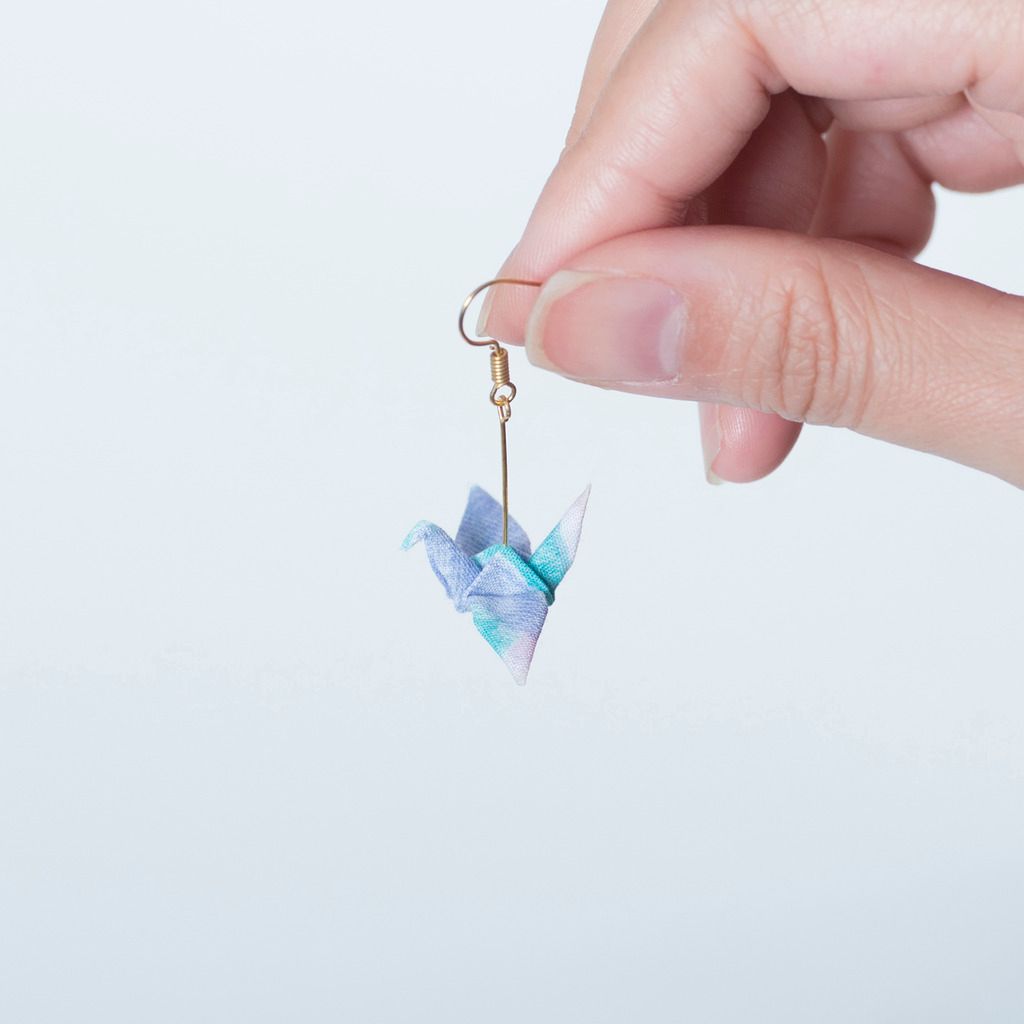 \Crane Crane/ Origami Earrings_Watercolor Pastel - Earrings & Clip-ons - Other Materials Pink