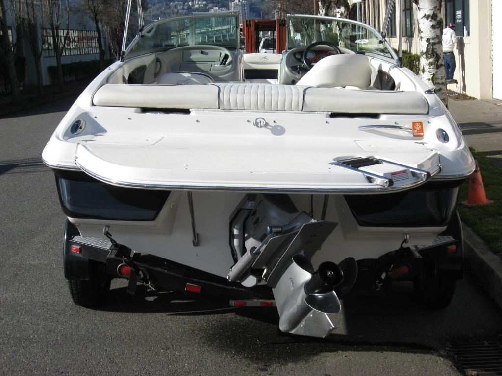 2005 20' Monterey 190LS Montura, V8, Gorgeous Boat! - $19995 (Portland, OR) 2005 20' Monterey 190LS Montura, V8, Gorgeous Boat! - $19995 (Portland, OR)