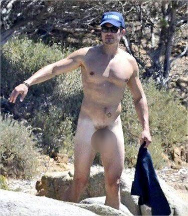 Orlando Bloom lo enseñó todo en una playa italiana (+Fotos)